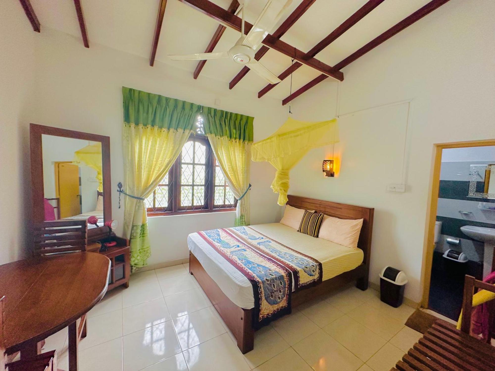 New Peacock Resort Dambulla Extérieur photo