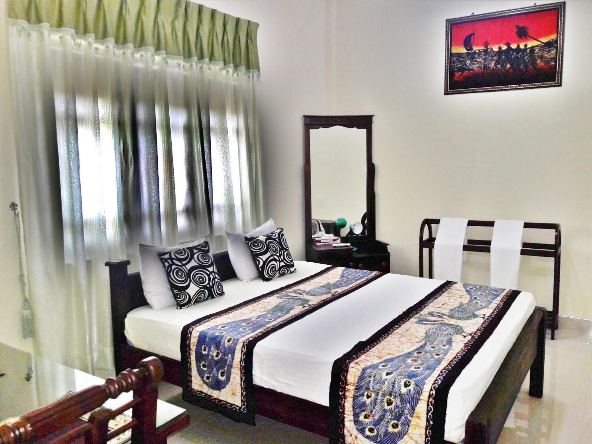 New Peacock Resort Dambulla Extérieur photo